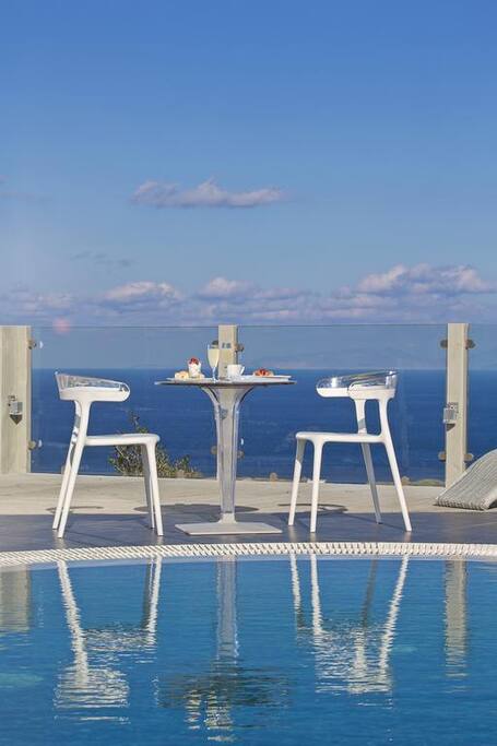 Hotel's pool