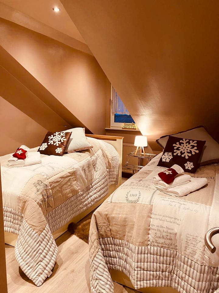 غرفة النوم 2 