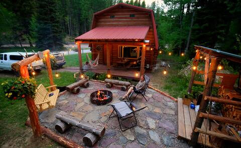 Cozy Essex Log Cabin