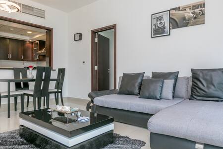 Summer Offer! 1 Bed on 29 Blvd Downtown