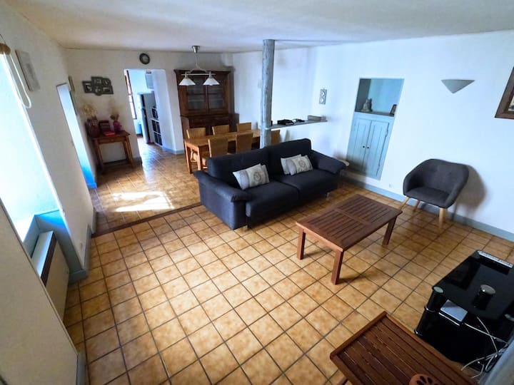 Maison De Village Avec Cour - Joyeuse