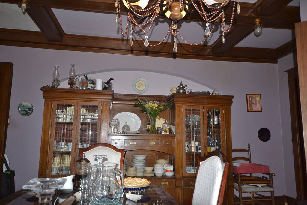 main diningroom breakfast can be enjoyed here also.