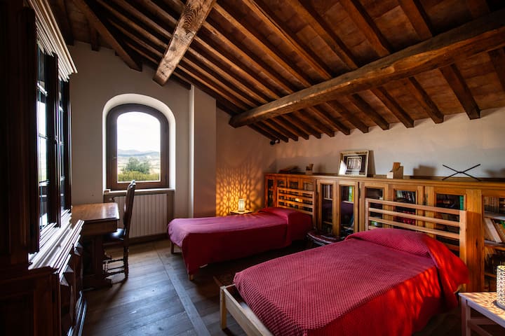 საძინებელი 3