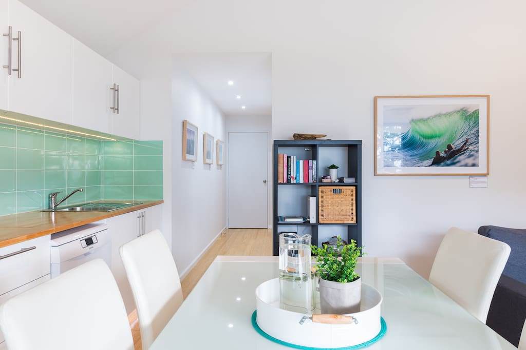 A light and bright interior creates a relaxed and tranquil environment.