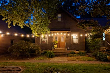 greensboro downtown airbnb nc rentals vacation superhost suite entire guest
