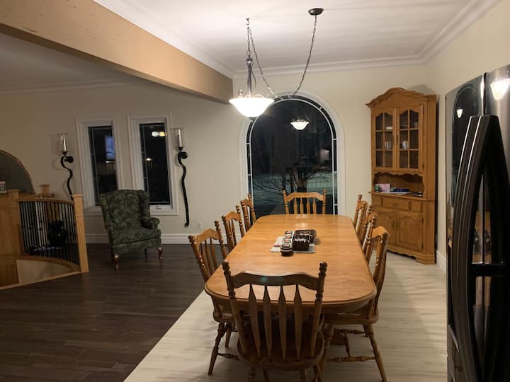 Top 13 Airbnb Vacation Rentals In Cochrane, Canada Updated 2024 Trip101