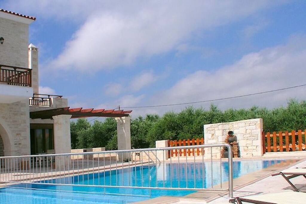 Exterior - Private Pool