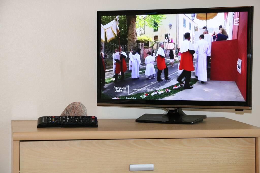 TV & wifi