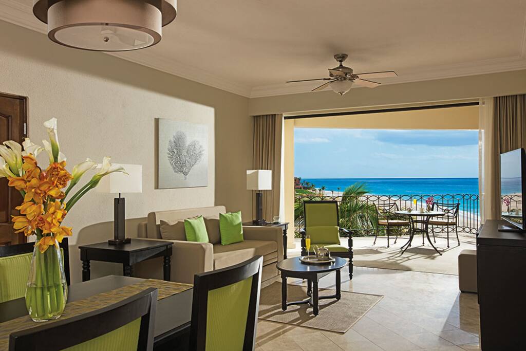 All suites have water views.