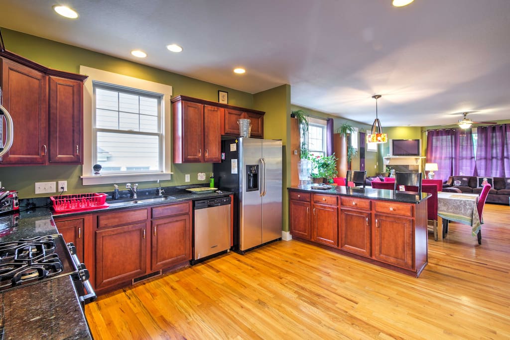 You'll love whipping up home-cooked meals in the fully equipped kitchen.