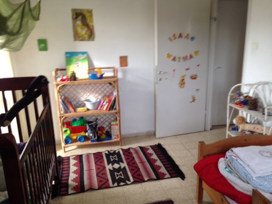 kids room - two beds