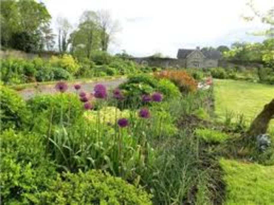 Walled garden and Garden Cottage.