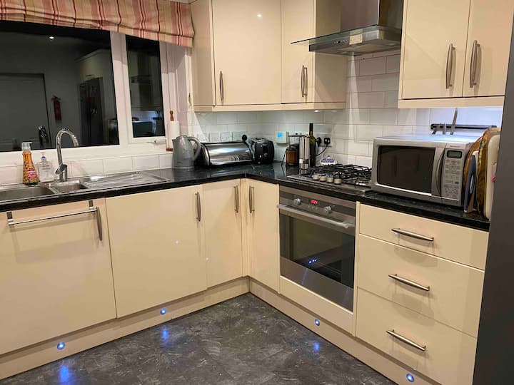 Cosy King Room On Ground Floor - Bewdley