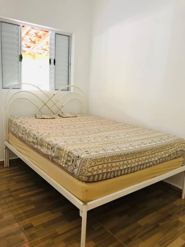 ห้องพร้อมเตียงคู่