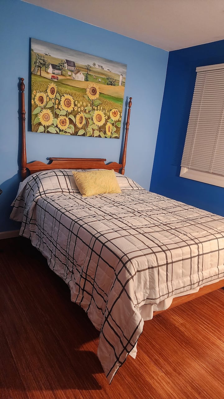 Krevet pune veličine u trećoj spavaćoj sobi