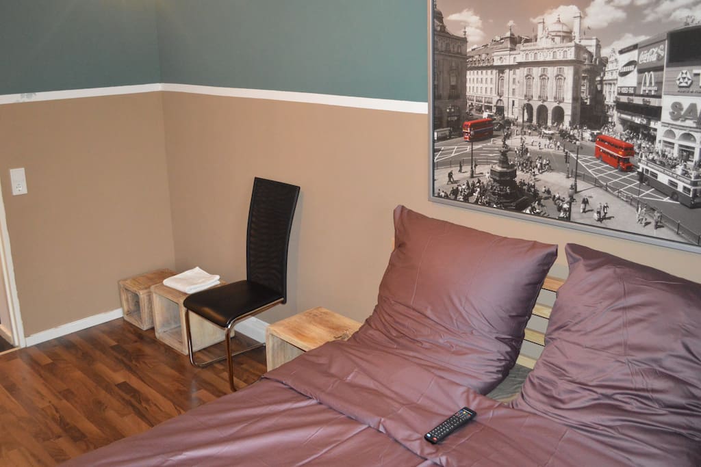 Room pic 2