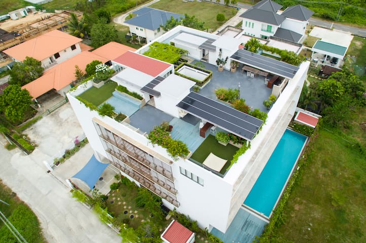 3-bedroom modern apartment with rooftop garden