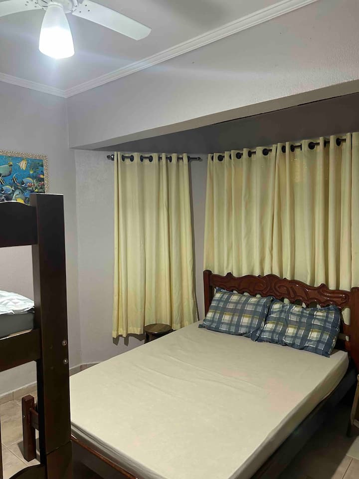 غرفة النوم 2