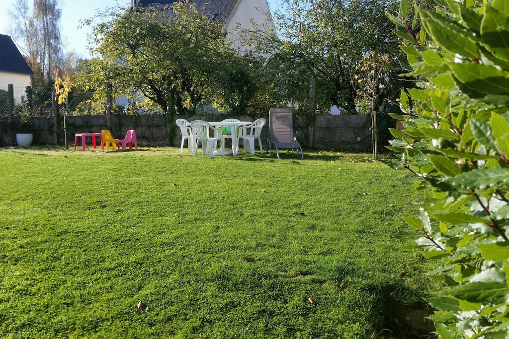 Petit jardin exposé plein sud