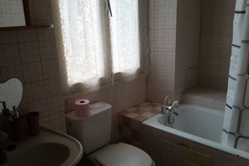 Salle de Bain/Bathroom