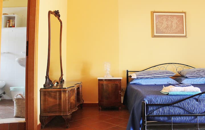 Stanza da letto con bagno privato Casa 1 / Ensuite bedroom house 1