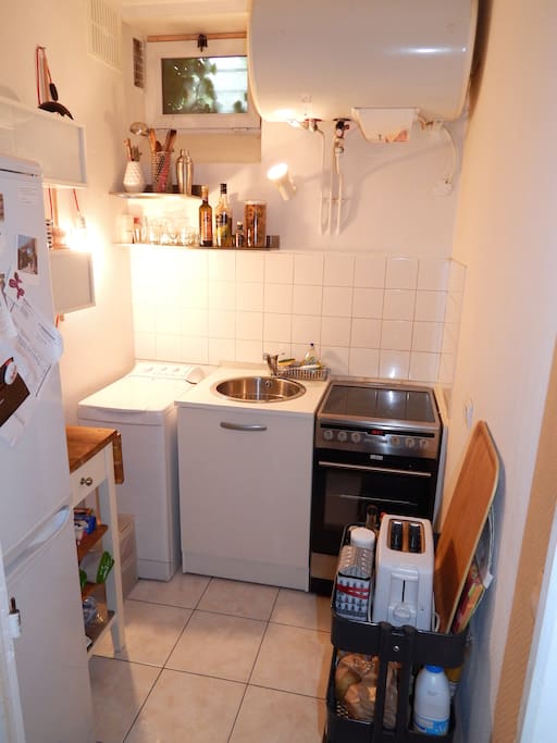 Petite cuisine bien équipée
