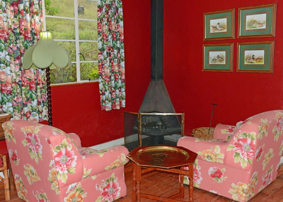 Rose Cottage - Lounge