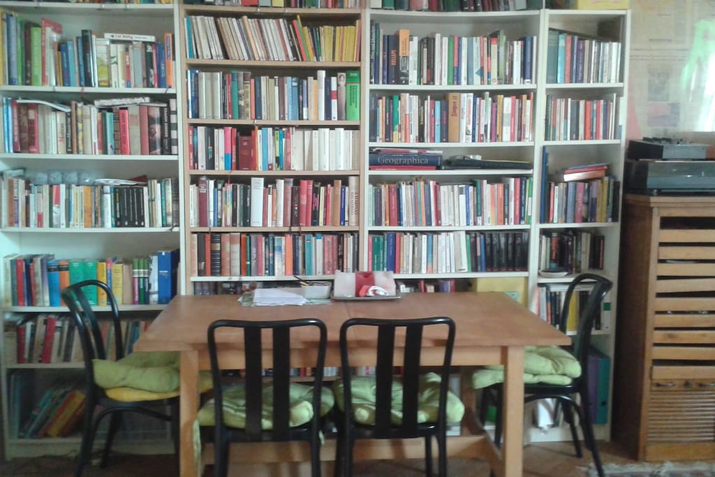 Tabel in the livingroom