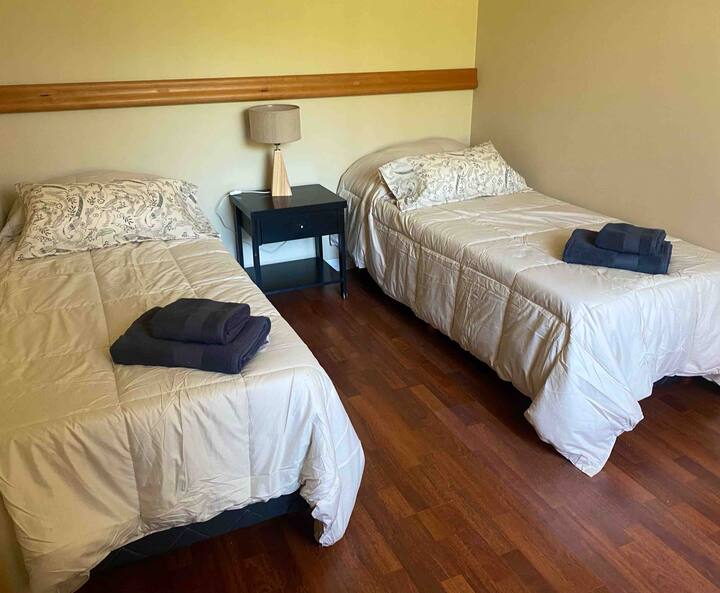 غرفة النوم 2