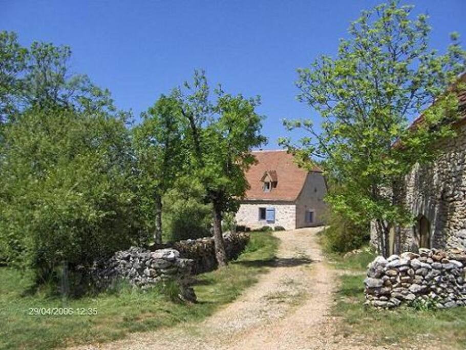 Acces to property