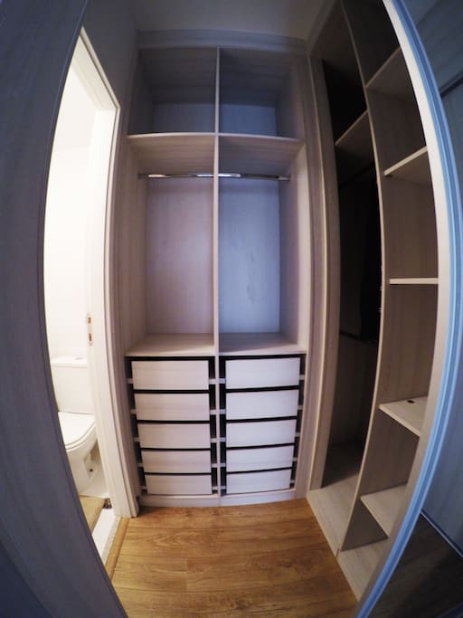 Suite 2