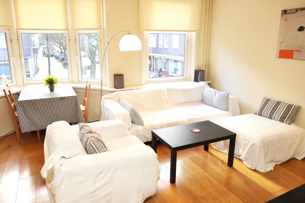 Very light livingroom