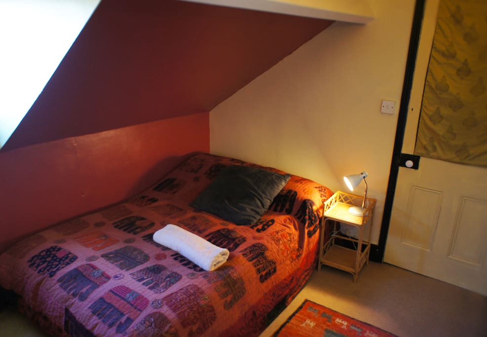 Super comfortable and cosy with bedspread from Rajahstan