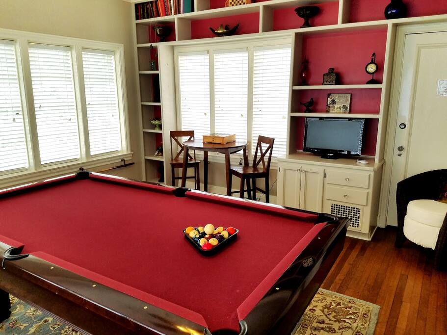 Entertainment room (for your private use)