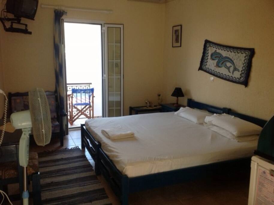 On The Rocks Accommodation inside room