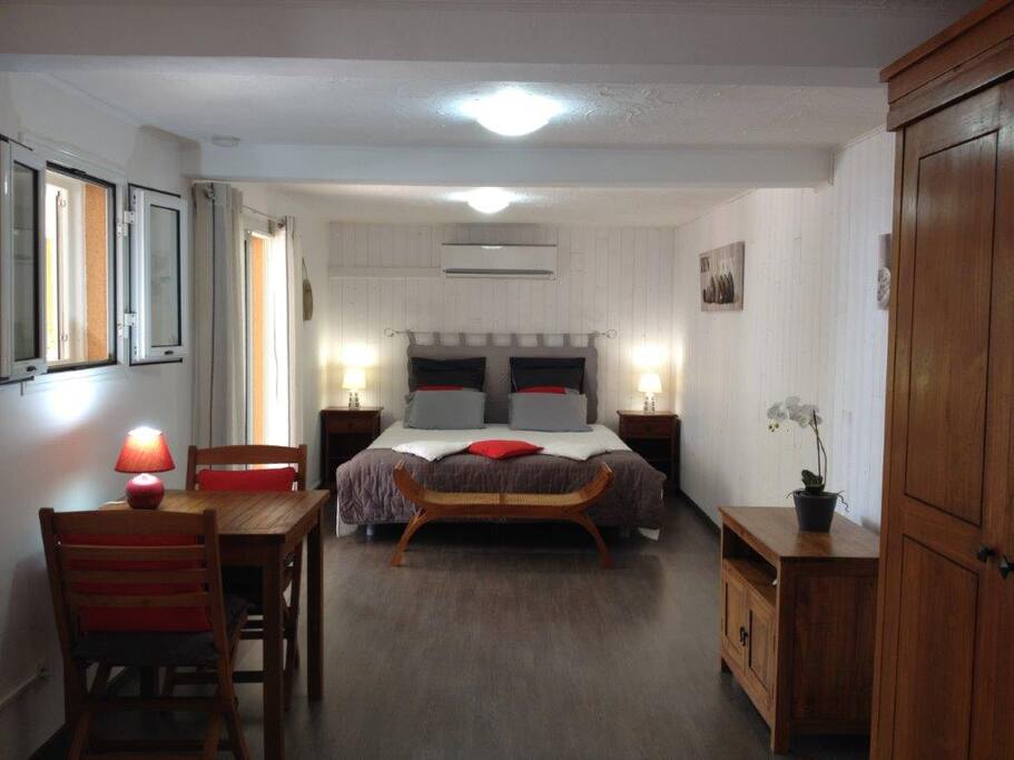 lit king size 180X200
literie haut de gamme