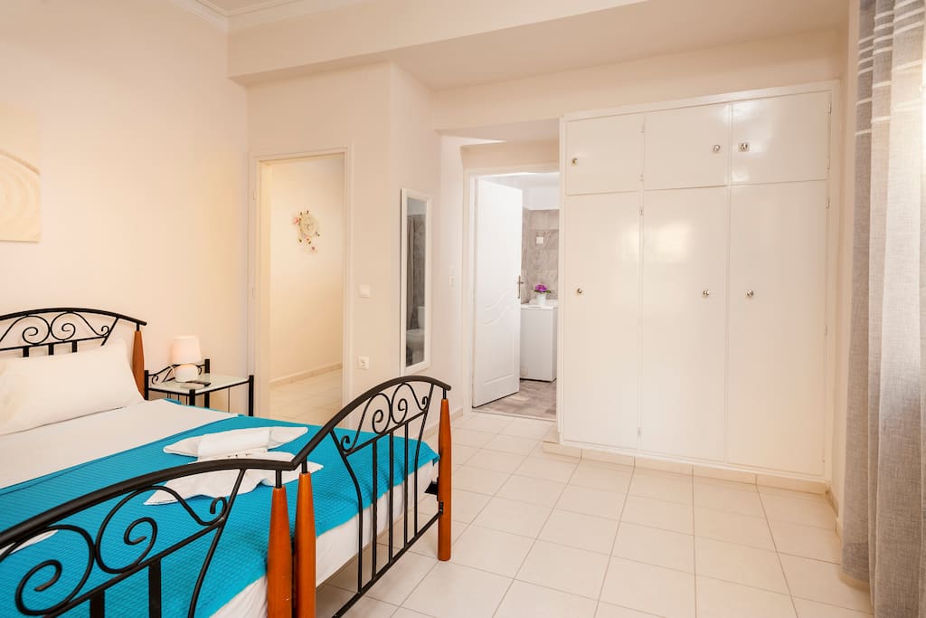 Luxury 1st floor Apartment with twin bedroom and kitchen !!!