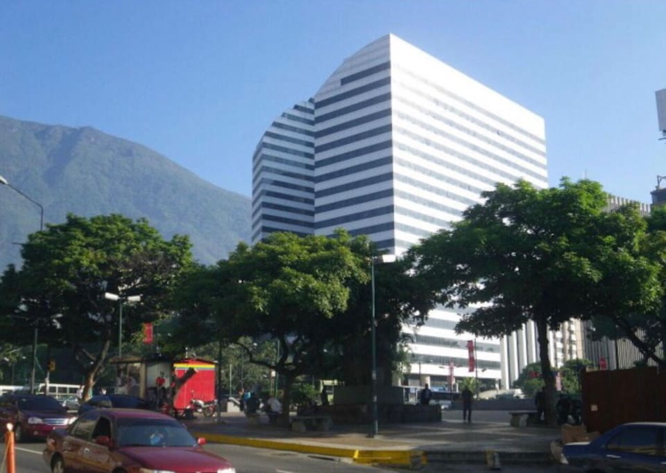 Bella vista a la Plaza Francia de Altamira Caracas