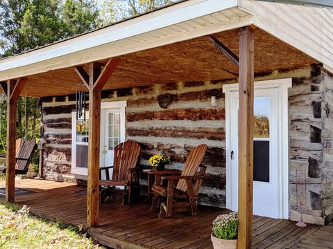 Dee's Country Cabin