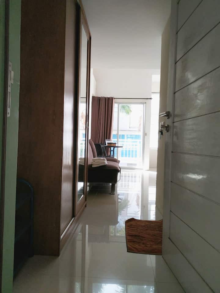 A Loft Apartment 10 In Denpasar W/ Shared Pool - Bali