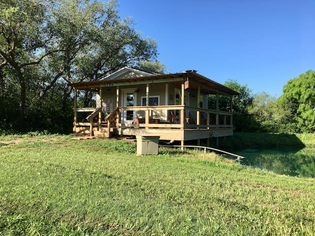Airbnb Goliad Vacation Rentals Places To Stay Texas