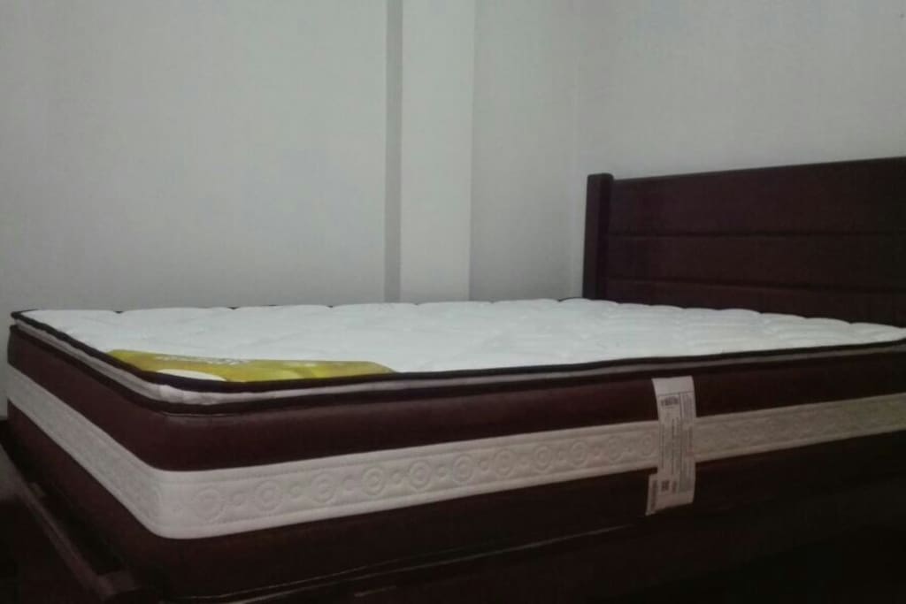 Colchon de dos plazas de la cama