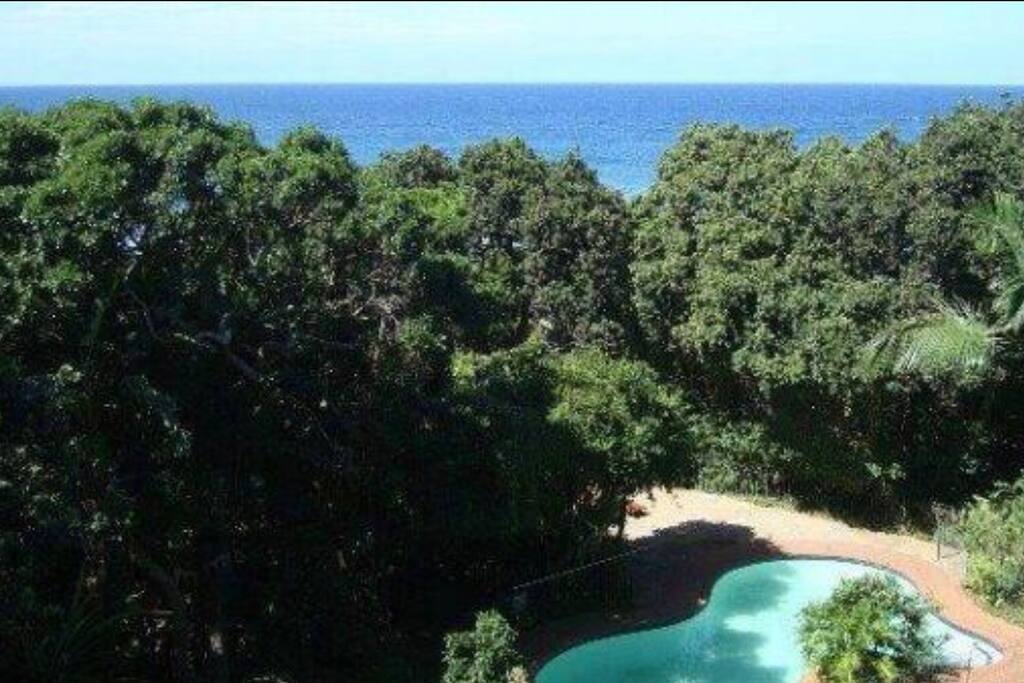 Sea view and additional pool