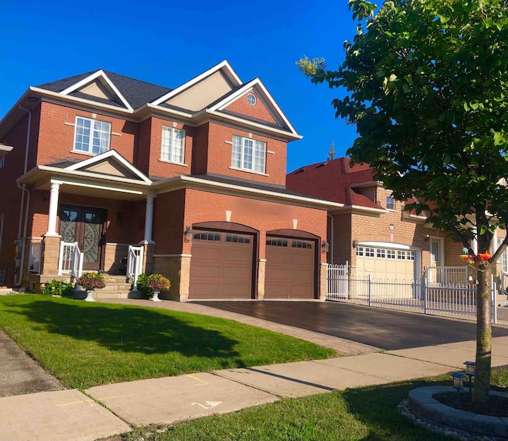 Adorable — One Bedroom Guest Unit in Vaughan, ON Houses for Rent in