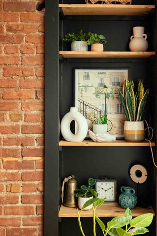 Modern Industrial Loft Plateau gallery image 4