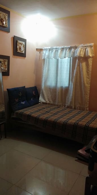 This is the guest room with CR