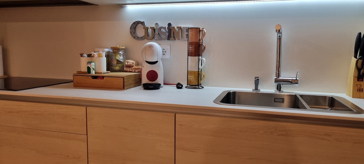 Popular Airbnb listing: Corbaceiras Apartment.. in Pontevedra