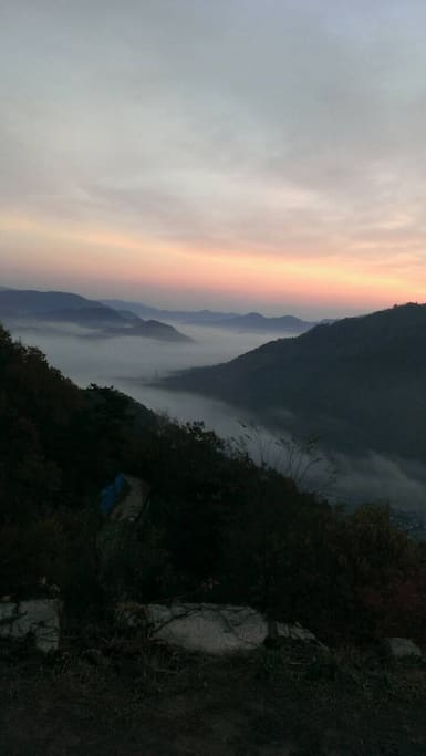 SUNRISE & Sea of clouds from Takeda Casle Ruins 竹田城跡からの雲海
