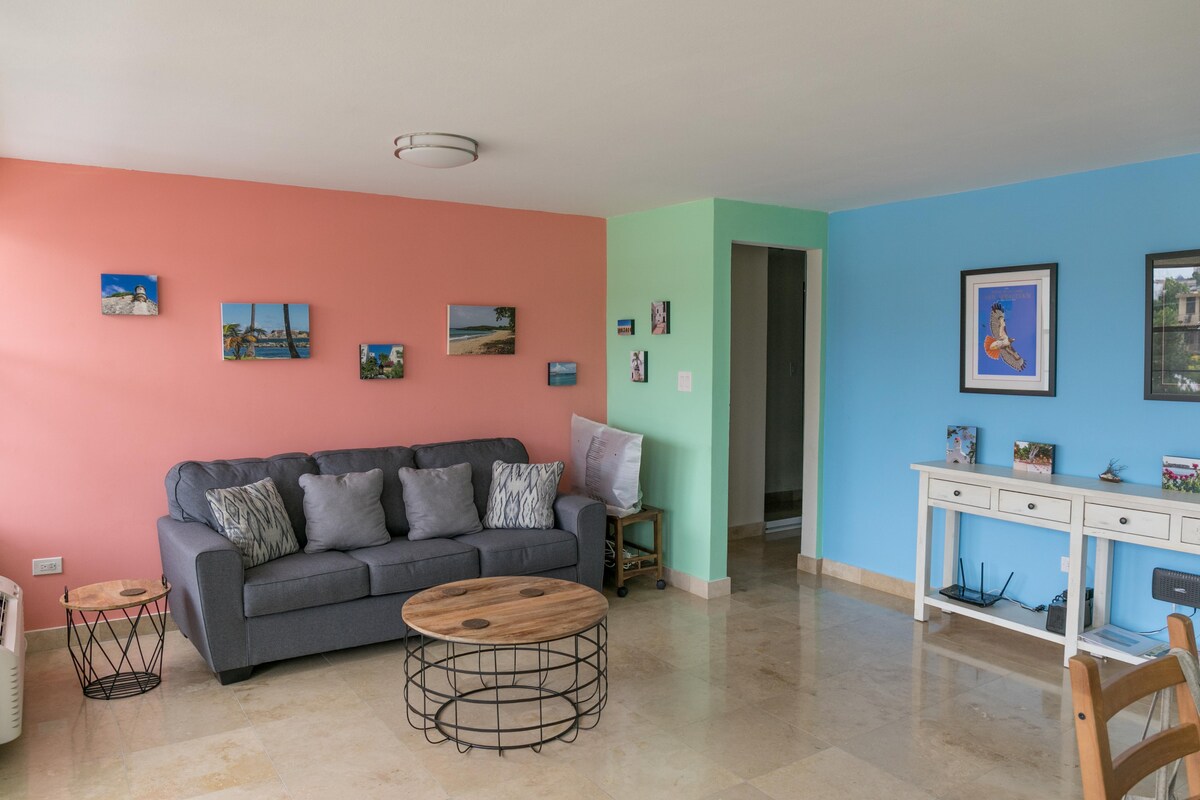 Top Airbnb: WALK TO THE BEACH CONDADO ROLAND BUILDING in San Juan