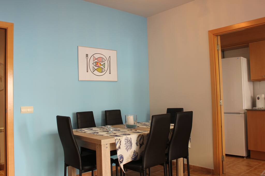 ...dining area seating six easily